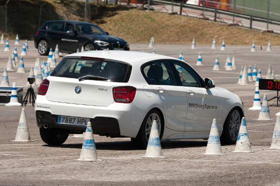 MTS cierra un nuevo acuerdo de colaboración con la escuela de conducción de BMW