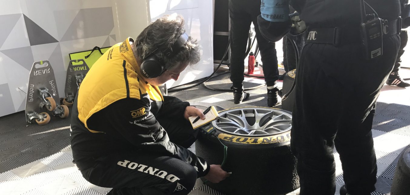MTS, Distribuidor Oficial de Dunlop Racing en España y Portugal